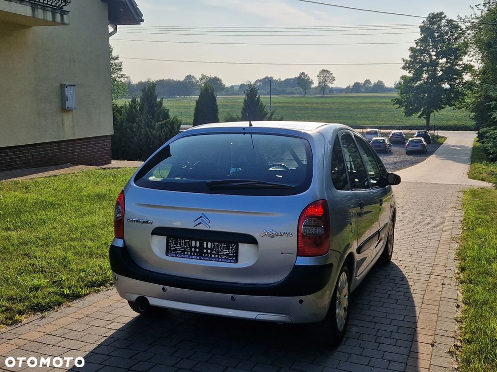 Citroën Xsara 1.6 16V Confort - 10
