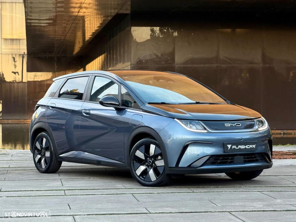 BYD Dolphin 60.4 kWh Design - 29