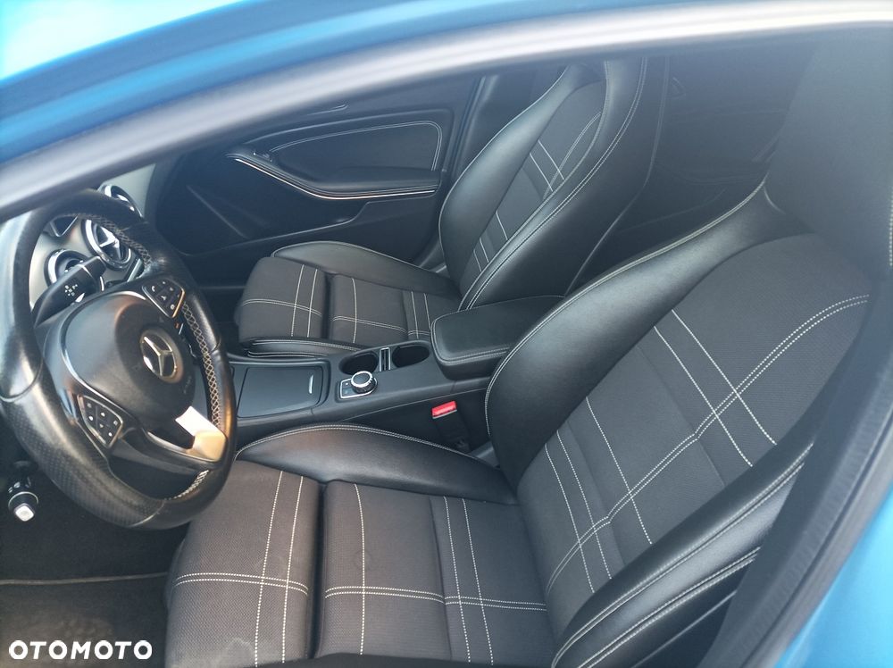 Mercedes-Benz GLA 200 7G-DCT Activity Edition - 7