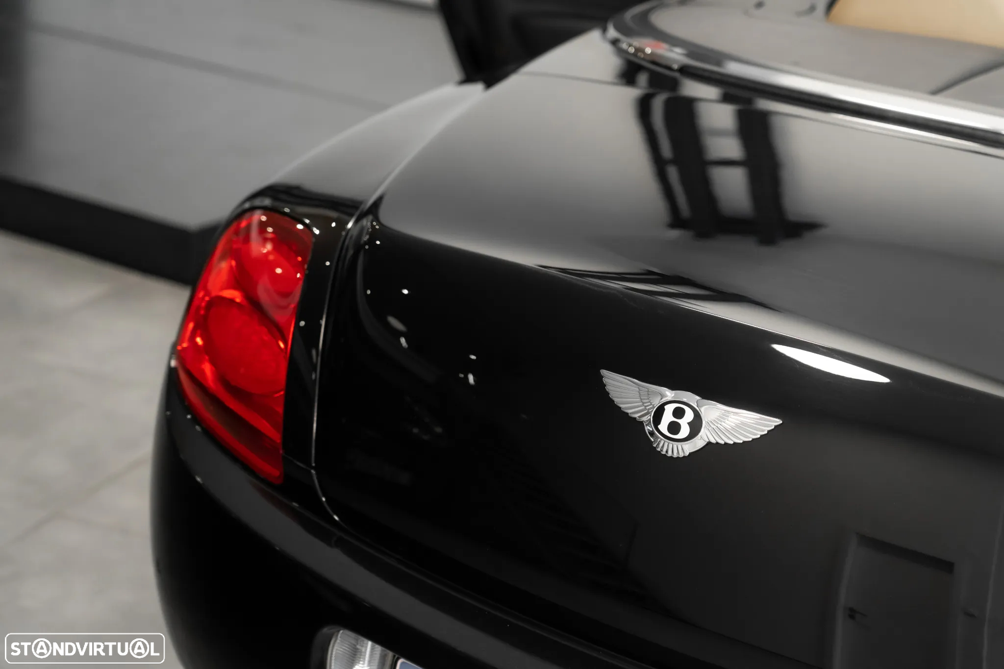 Bentley Continental GTC - 7