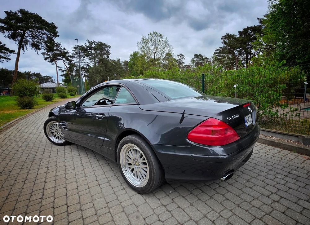 Mercedes-Benz SL - 22