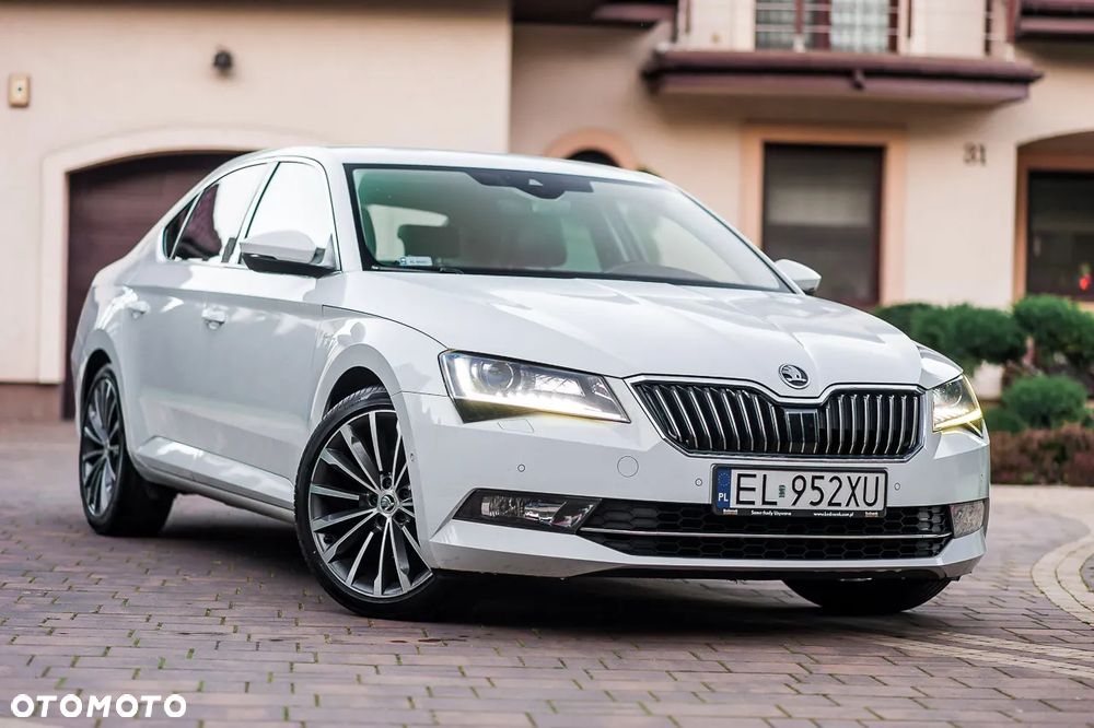 Skoda Superb 1.8 TSI L&K DSG - 4