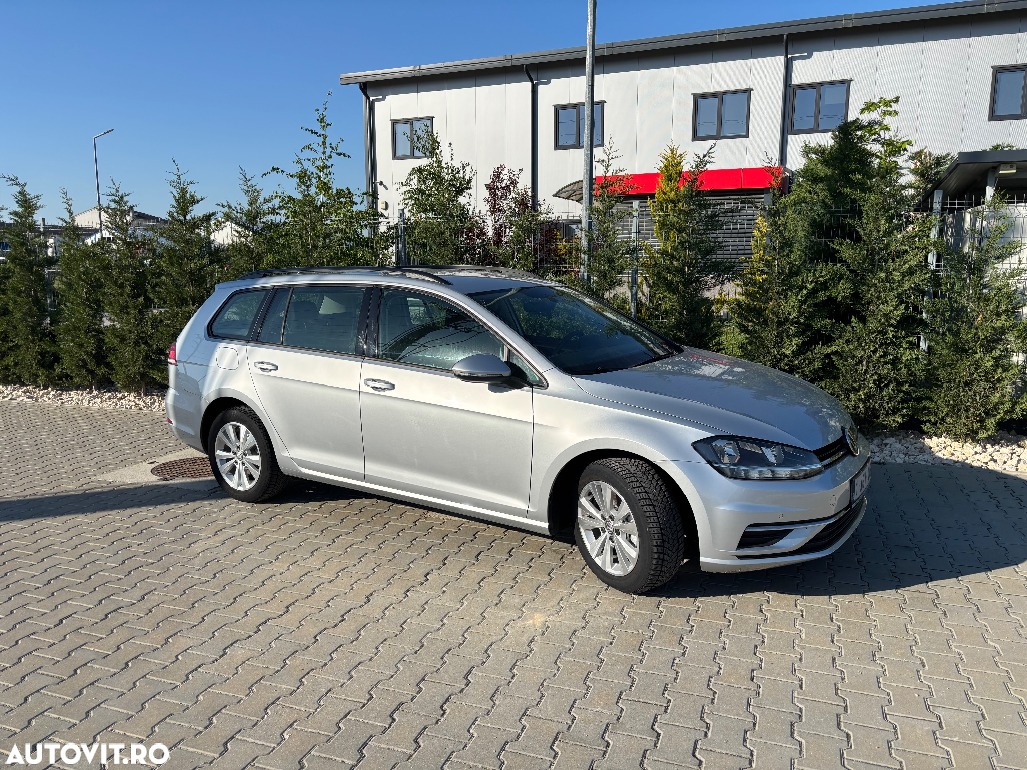 Volkswagen Golf 1.6 TDI DSG Comfortline - 12