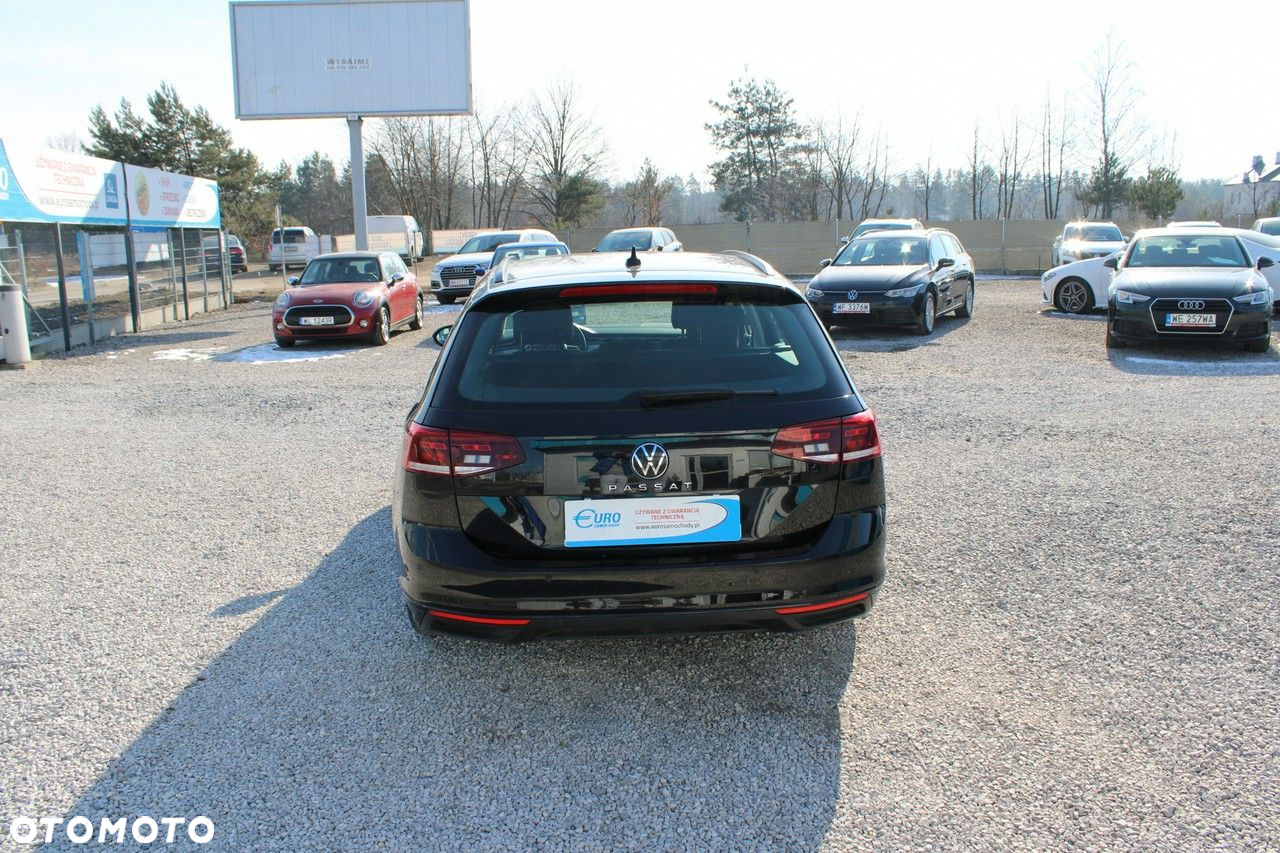 Volkswagen Passat - 7