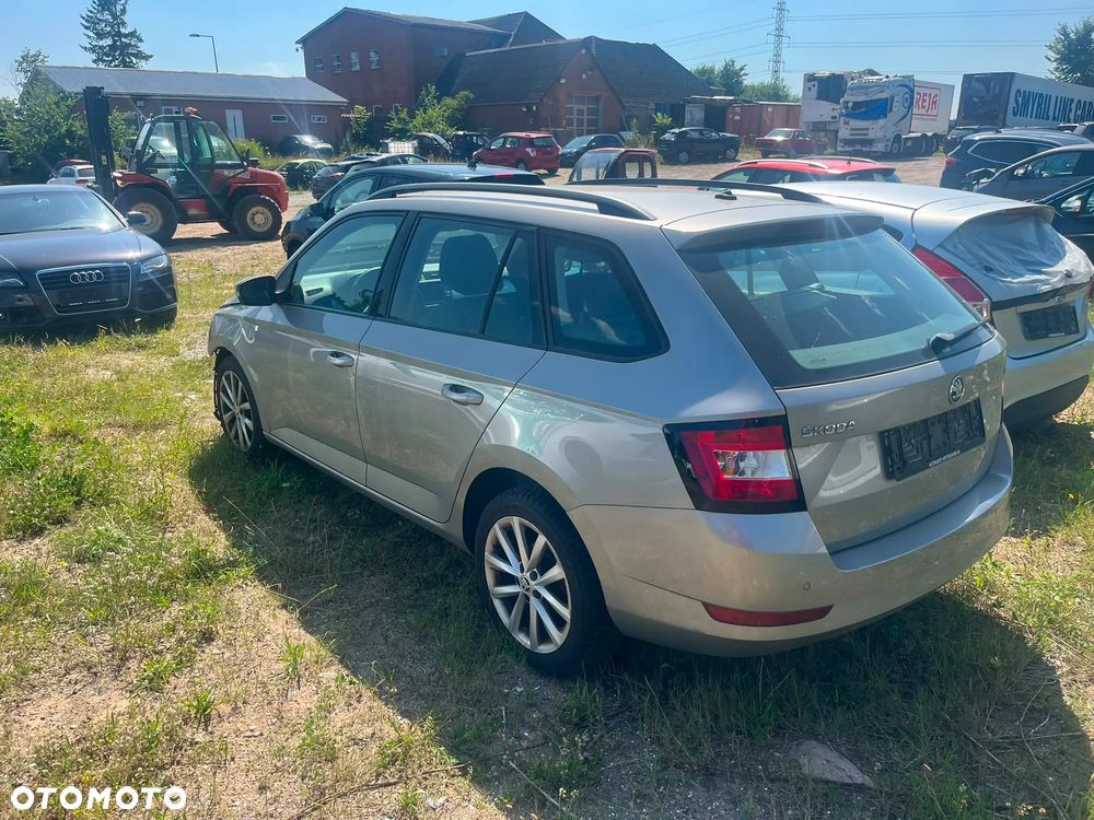 Skoda Fabia - 2
