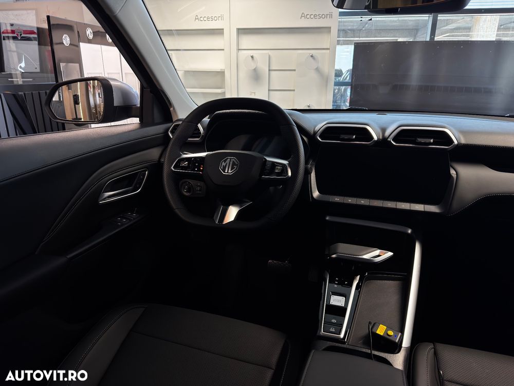 MG ZS HEV 1.5 GSI AT Exclusive - 8