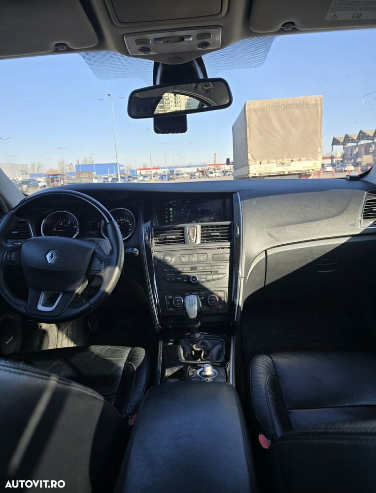 Renault Latitude 2.0 dCi Initiale - 5