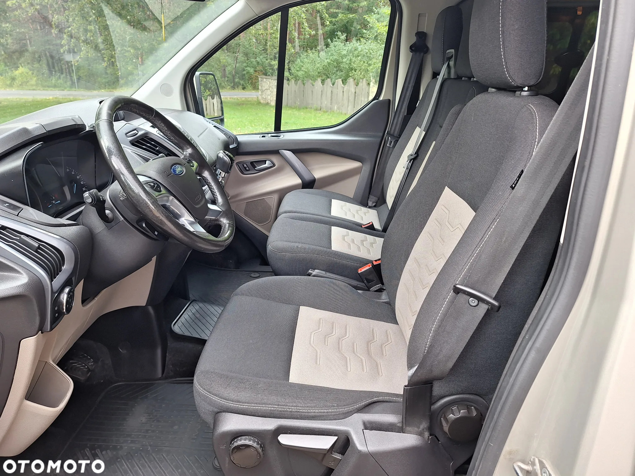 Ford Tourneo Custom 310 L1H1 VA Titanium - 11