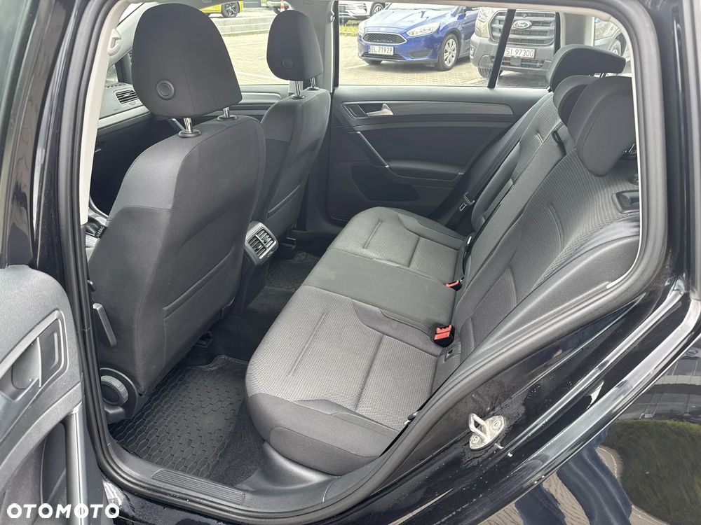 Volkswagen Golf 1.5 TSI BMT Comfortline DSG - 10