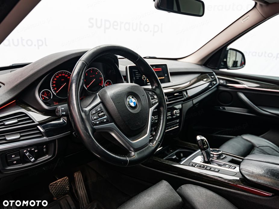 BMW X5 xDrive40d - 14