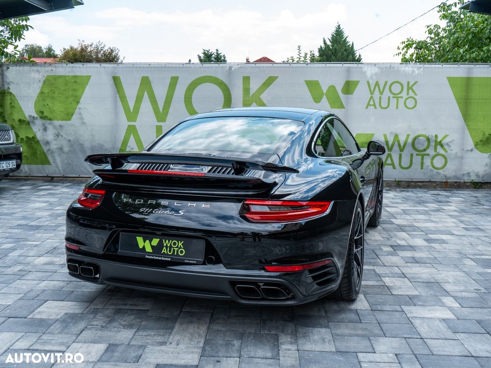 Porsche 911 - 8