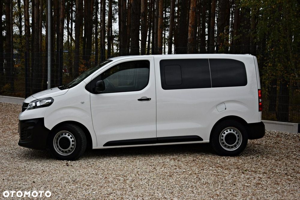 Opel Vivaro - 17