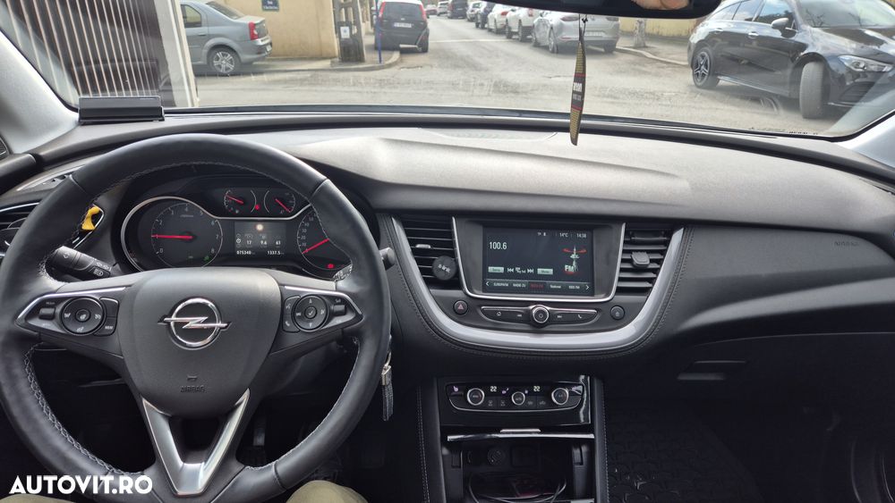 Opel Grandland X 1.2 Turbo START/STOP Innovation - 8