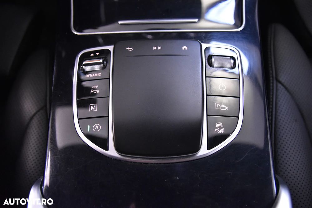 Mercedes-Benz GLC - 17