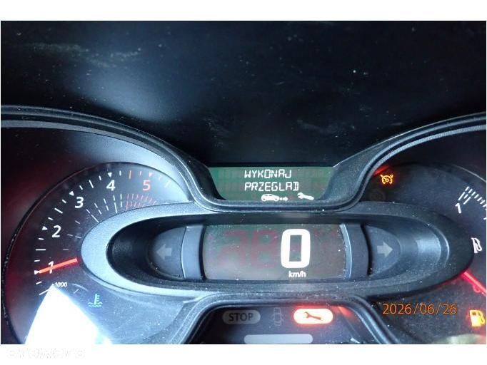 Renault Trafic - 32