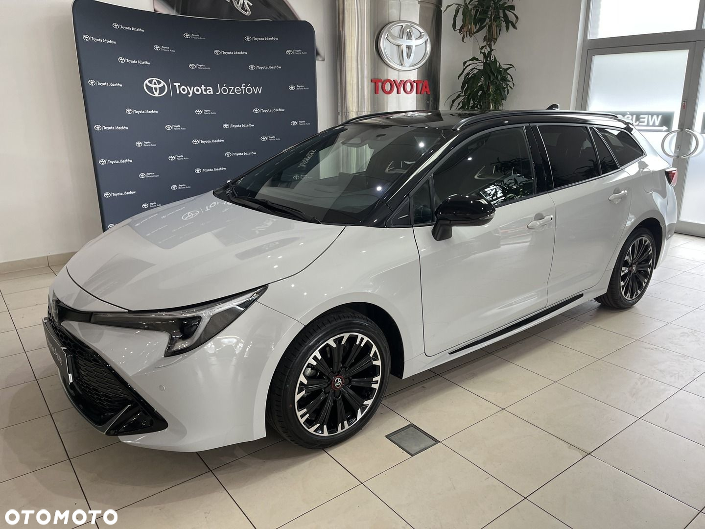 Toyota Corolla - 13