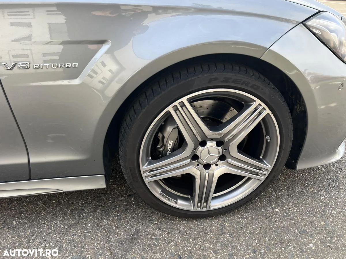 Mercedes-Benz CLS 63 AMG 4MATIC Aut - 15