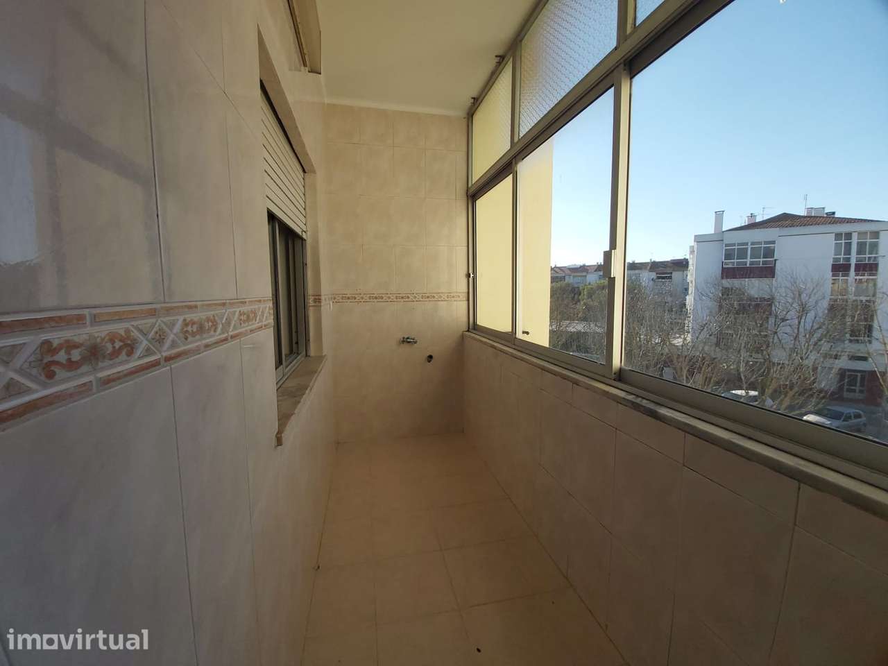 Apartamento em Moita, Moita - Grande imagem: 3/11