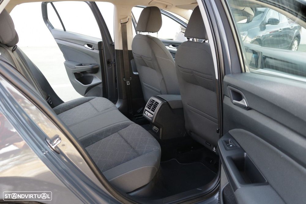 VW Golf 2.0 TDI Life - 22