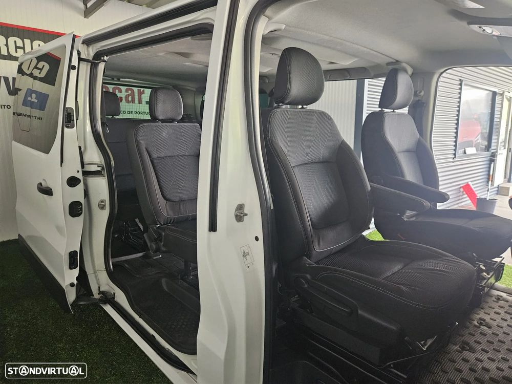 Renault Trafic 1.6 dCi SpaceClass 8L SS - 23