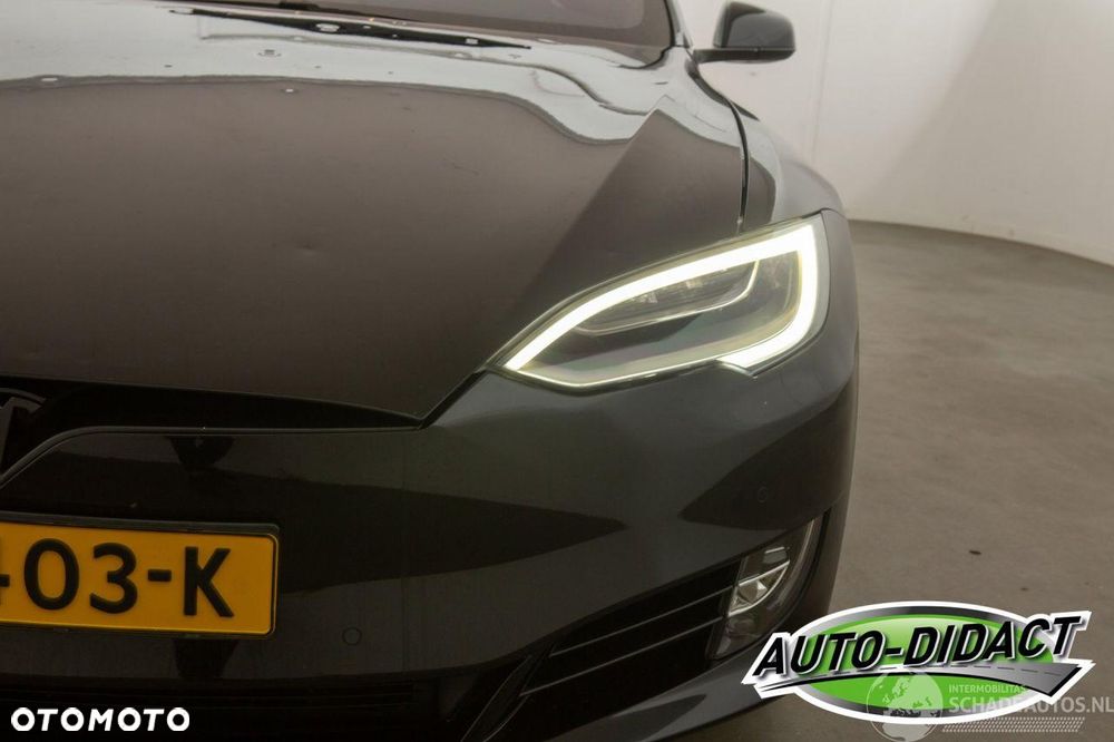 Tesla Model S Standard Reichweite - 23