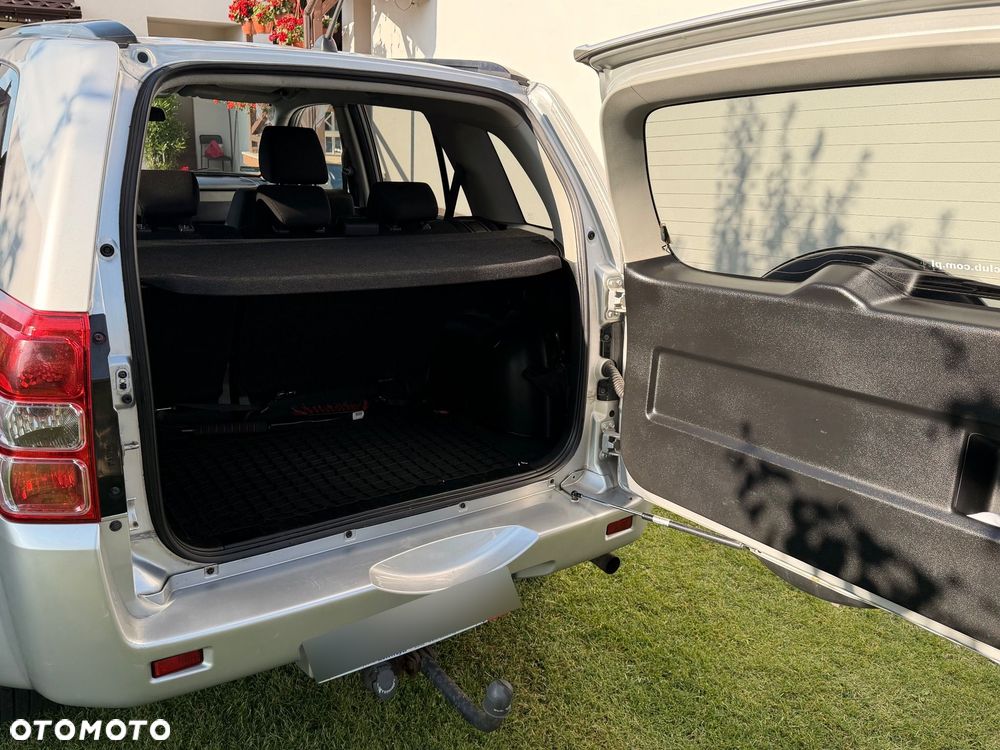 Suzuki Grand Vitara - 12