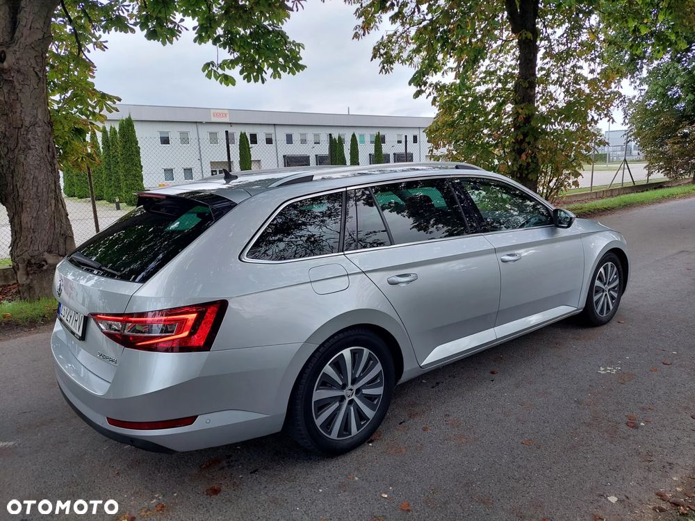 Skoda Superb 1.6 TDI GreenLine - 4