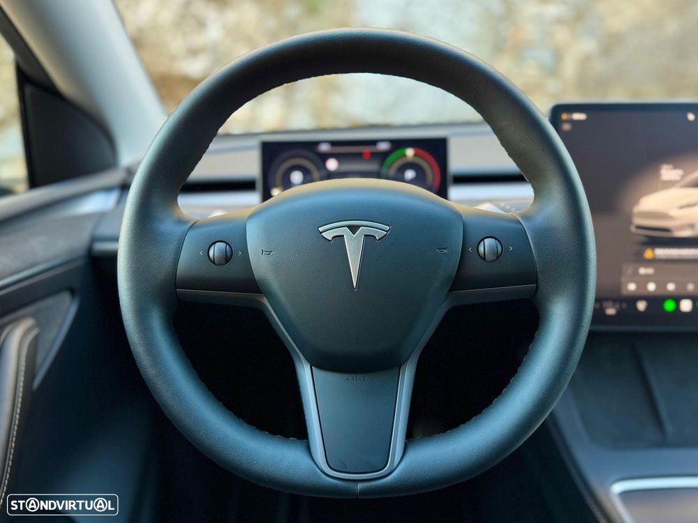 Tesla Model Y Long Range Tração Integral - 46