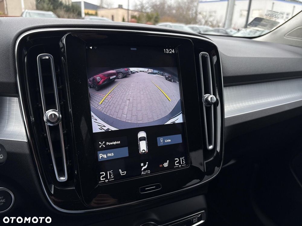 Volvo XC 40 T3 Momentum Pro - 20