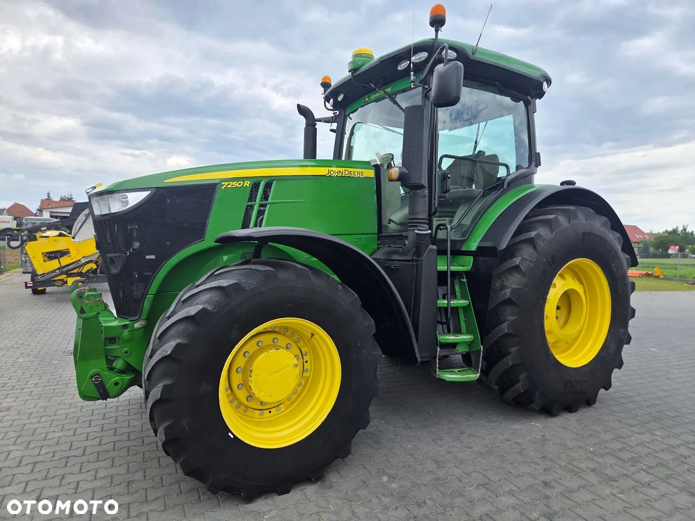 John Deere 7250R 2014 Rok, Skrzynia E23 , GPS, Nie Malowany, Stan Bardzo Dobry - 2