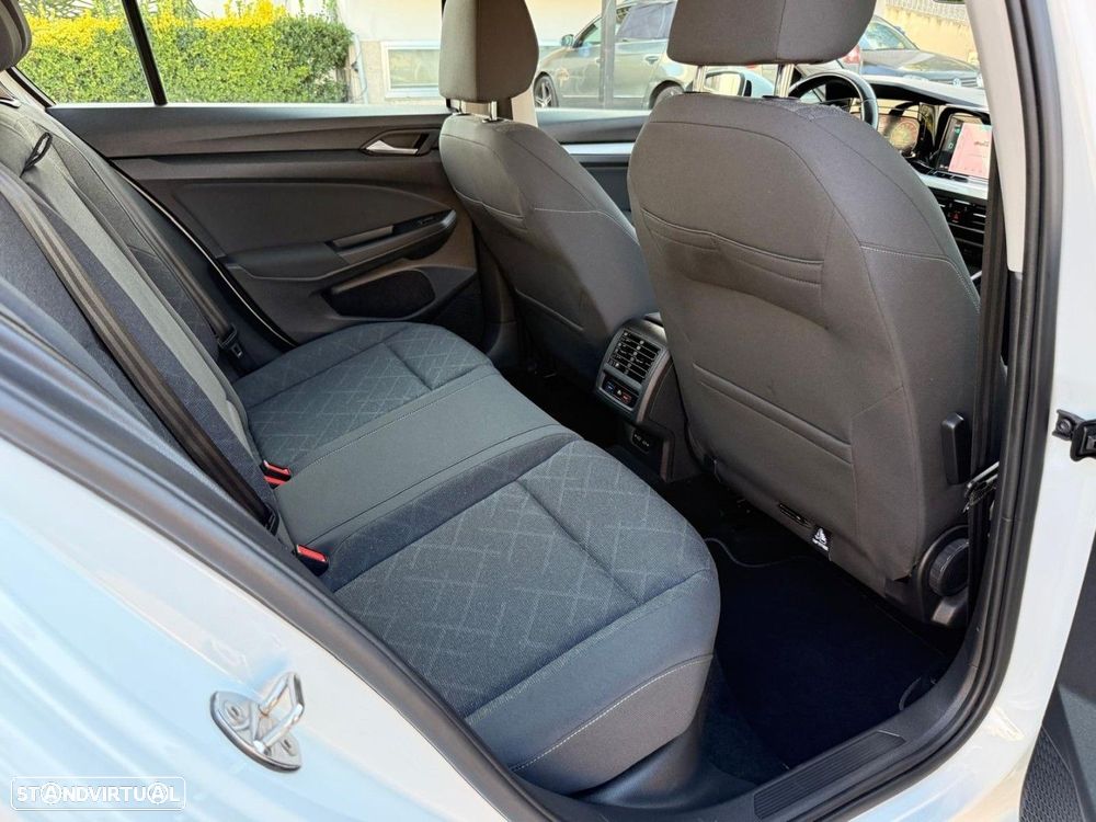 VW Golf 2.0 TDI Style - 15