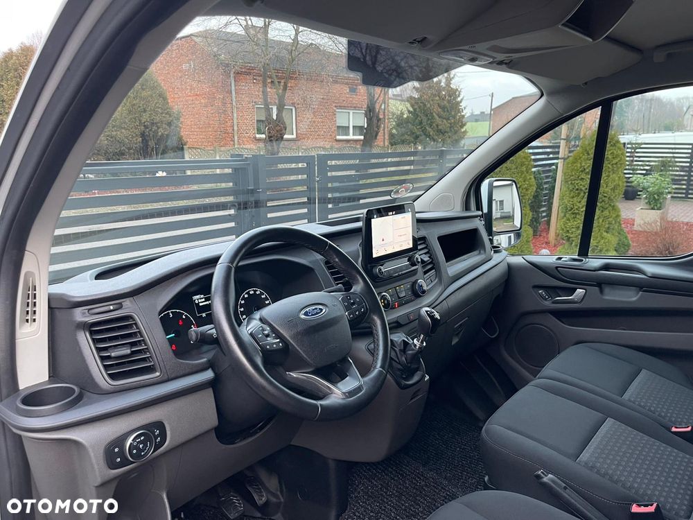 Ford Transit Custom - 9