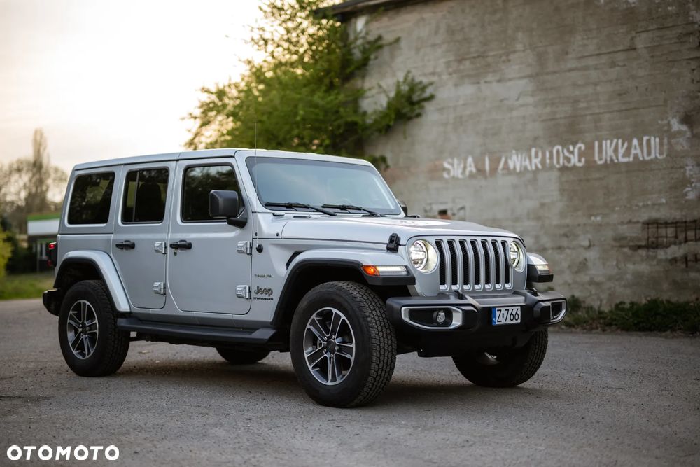 Jeep Wrangler Unlimited 3.6 Automatik Sahara - 15