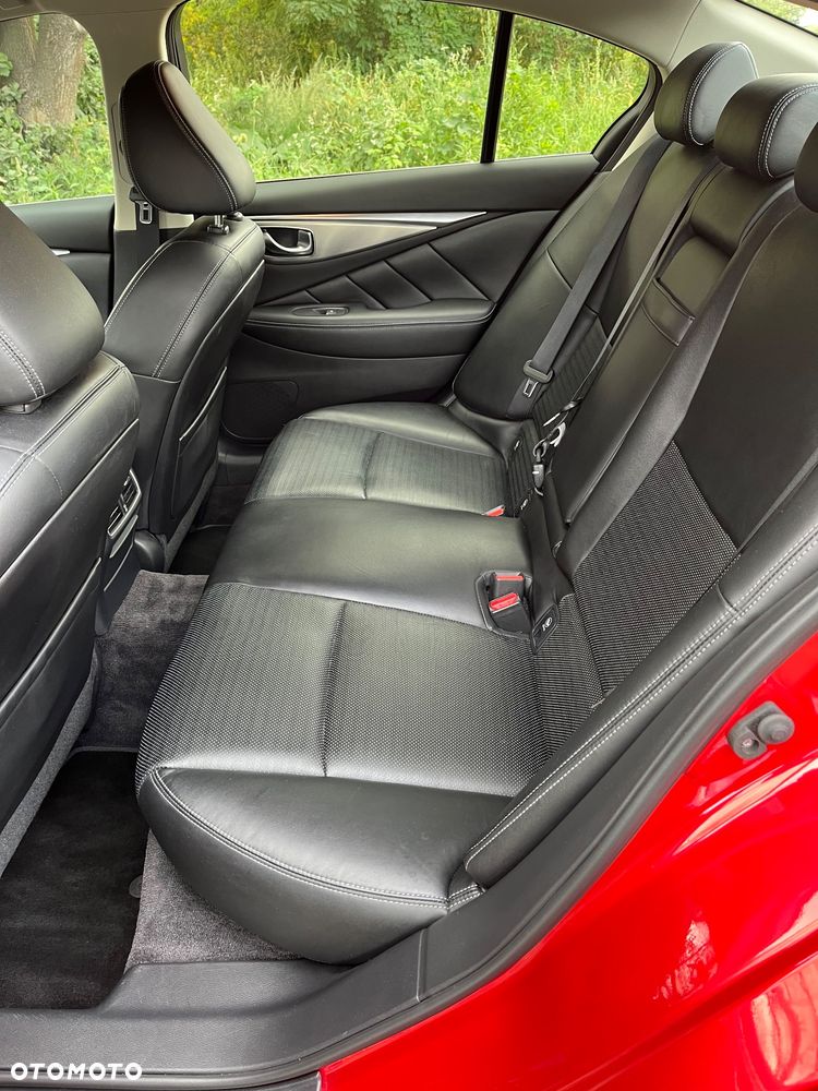 Infiniti Q50 2.0t Sport Tech EU6 - 6
