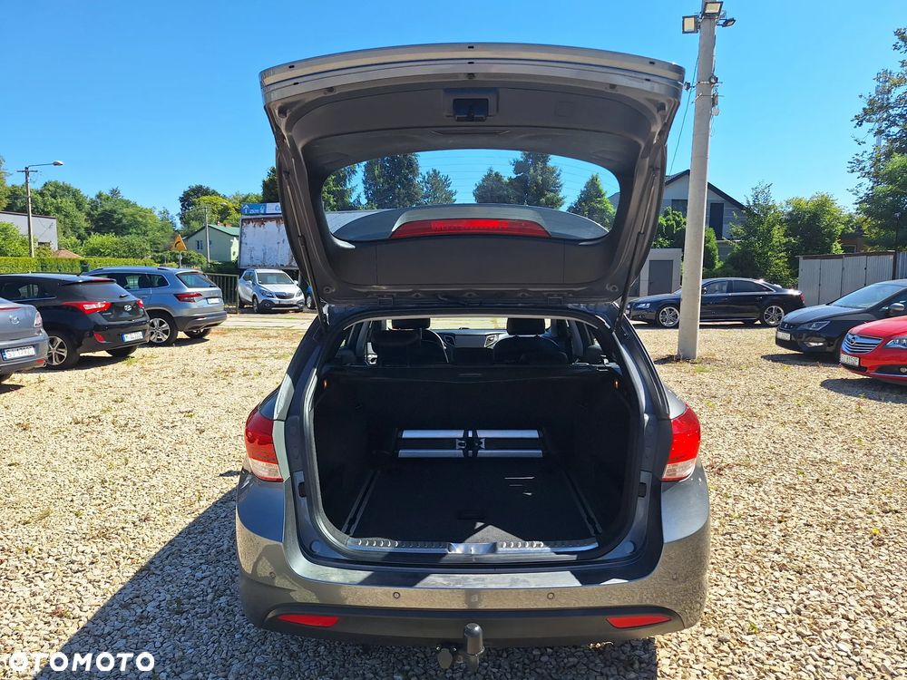 Hyundai i40 Kombi 1.7 CRDi Style - 17
