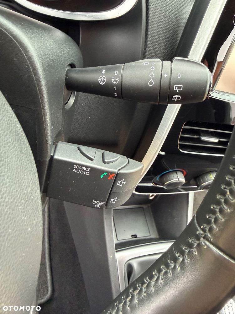 Renault Clio ENERGY TCe 90 Start & Stop Limited - 27