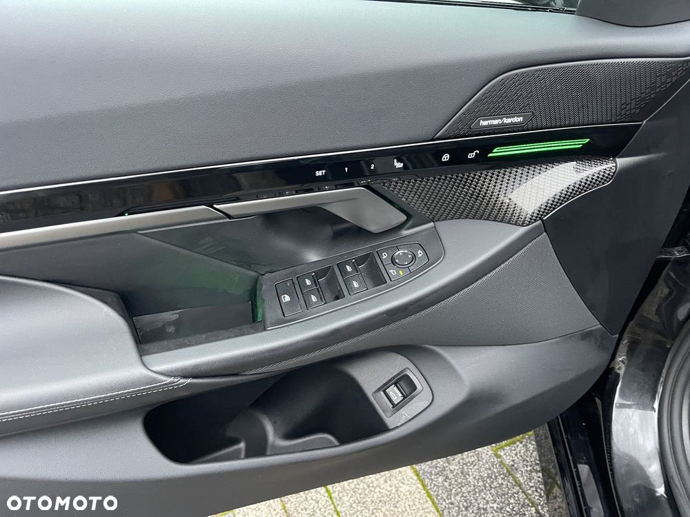 BMW Seria 5 520i mHEV M Sport - 22