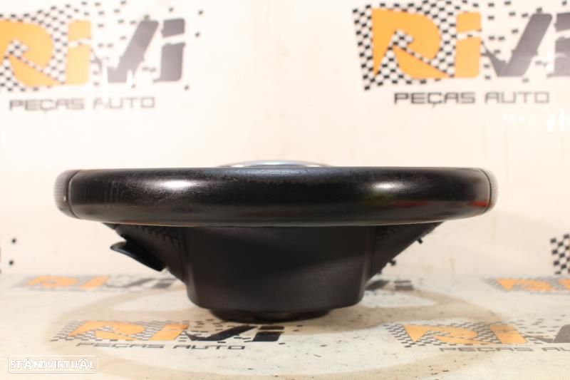 Volante Audi A6 (4F2, C6)  Volante Audi A3 8P / A4 B6 B7 B8 / A5 8T / - 5