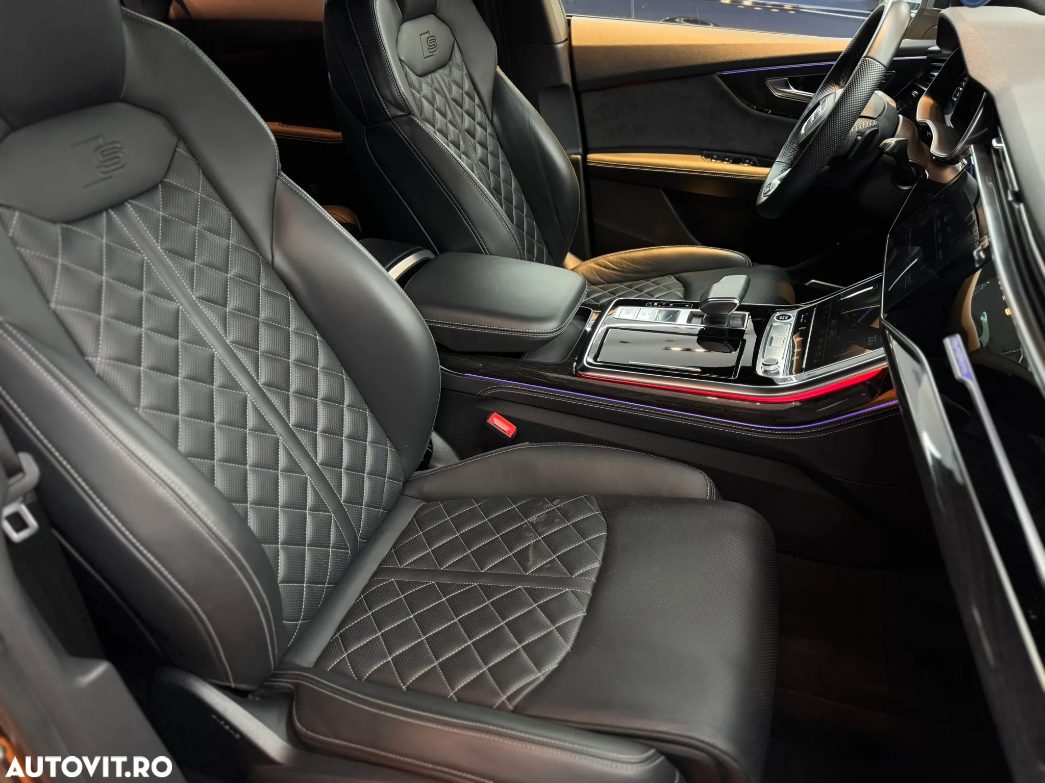 Audi Q8 3.0 55 TFSI quattro Tiptronic MHEV - 26