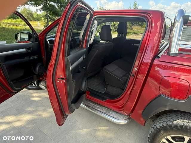 Toyota Hilux - 5