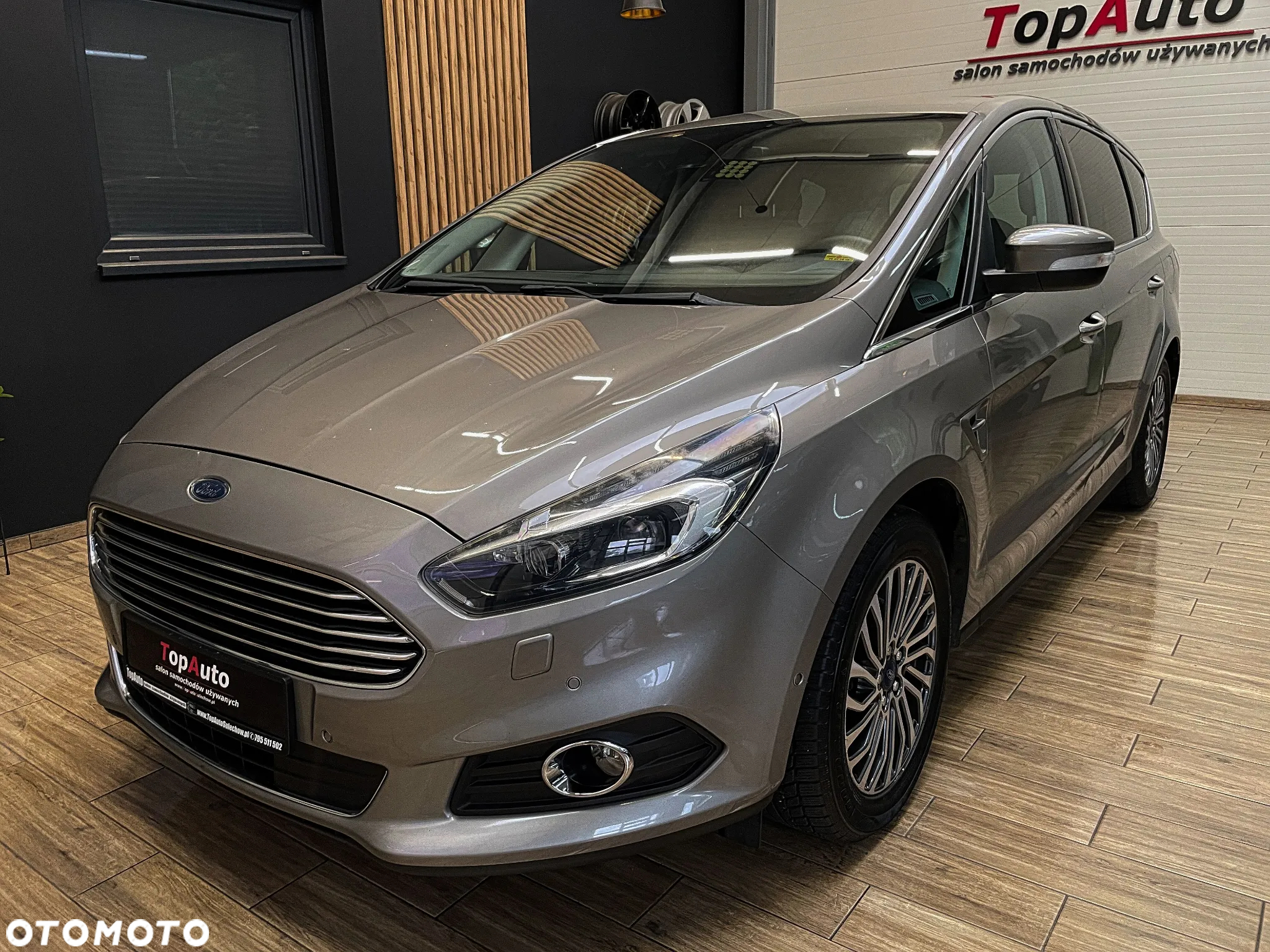 Ford S-Max 2.0 EcoBoost Titanium - 13