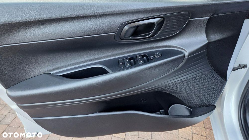 Hyundai i20 1.2 Modern - 34