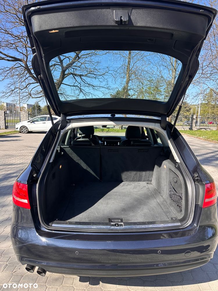 Audi A4 Avant 2.0 TDI DPF Ambition - 21