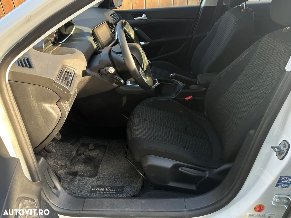 Peugeot 308 BlueHDi 130 Stop & Start Active Pack - 17