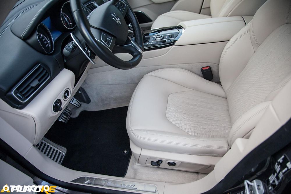 Maserati Levante Q4 GranLusso - 23