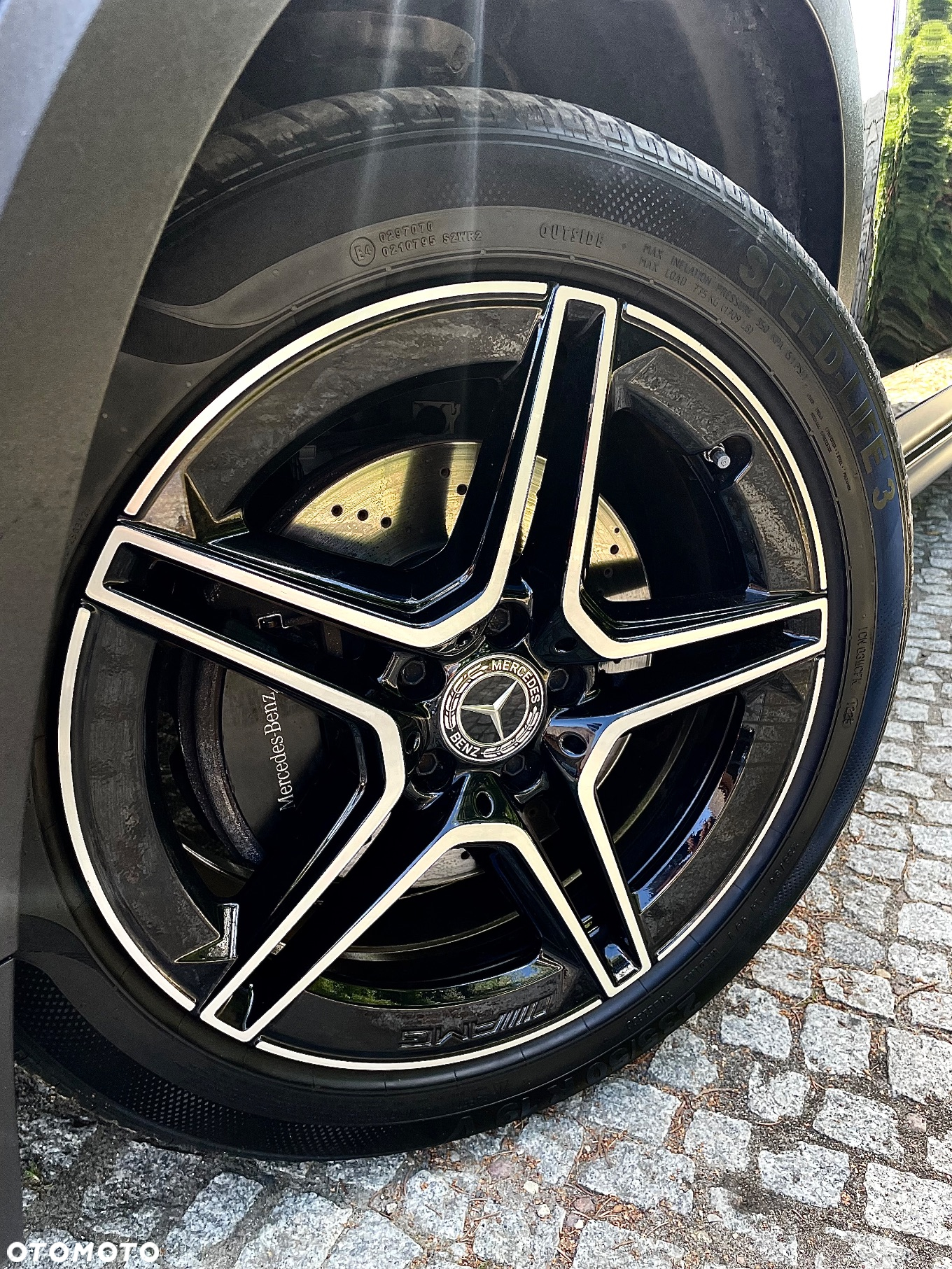 Mercedes-Benz GLB 200 d 8G-DCT AMG Line - 12