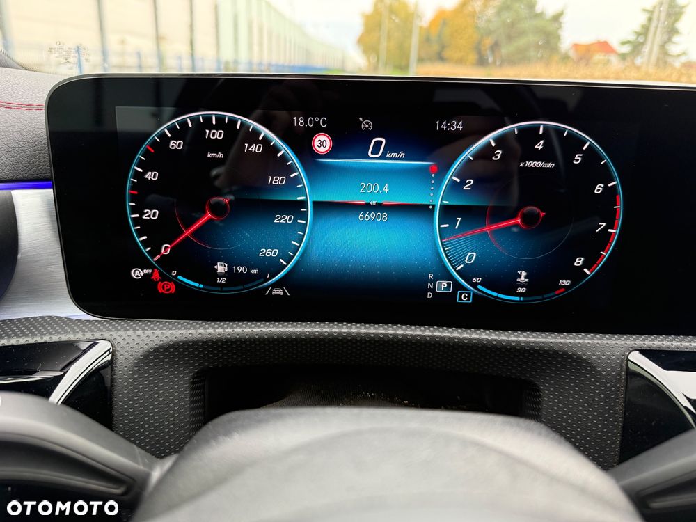 Mercedes-Benz CLA 250 4-Matic AMG Line 7G-DCT - 8