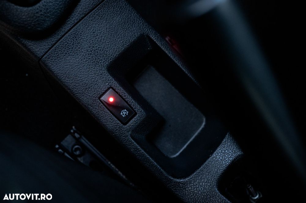 Dacia Logan 1.5 dCi Laureate - 26