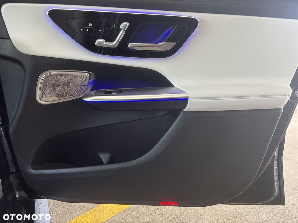 Mercedes-Benz GLC - 19