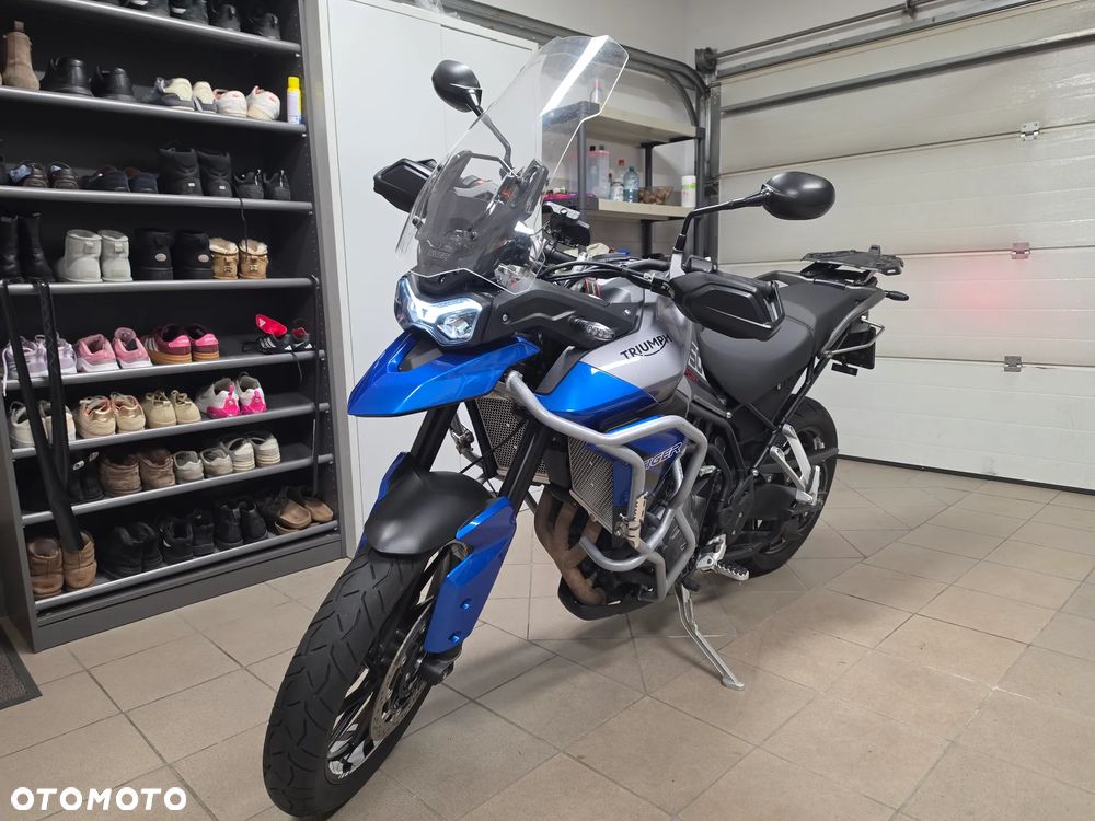 Triumph Tiger - 2